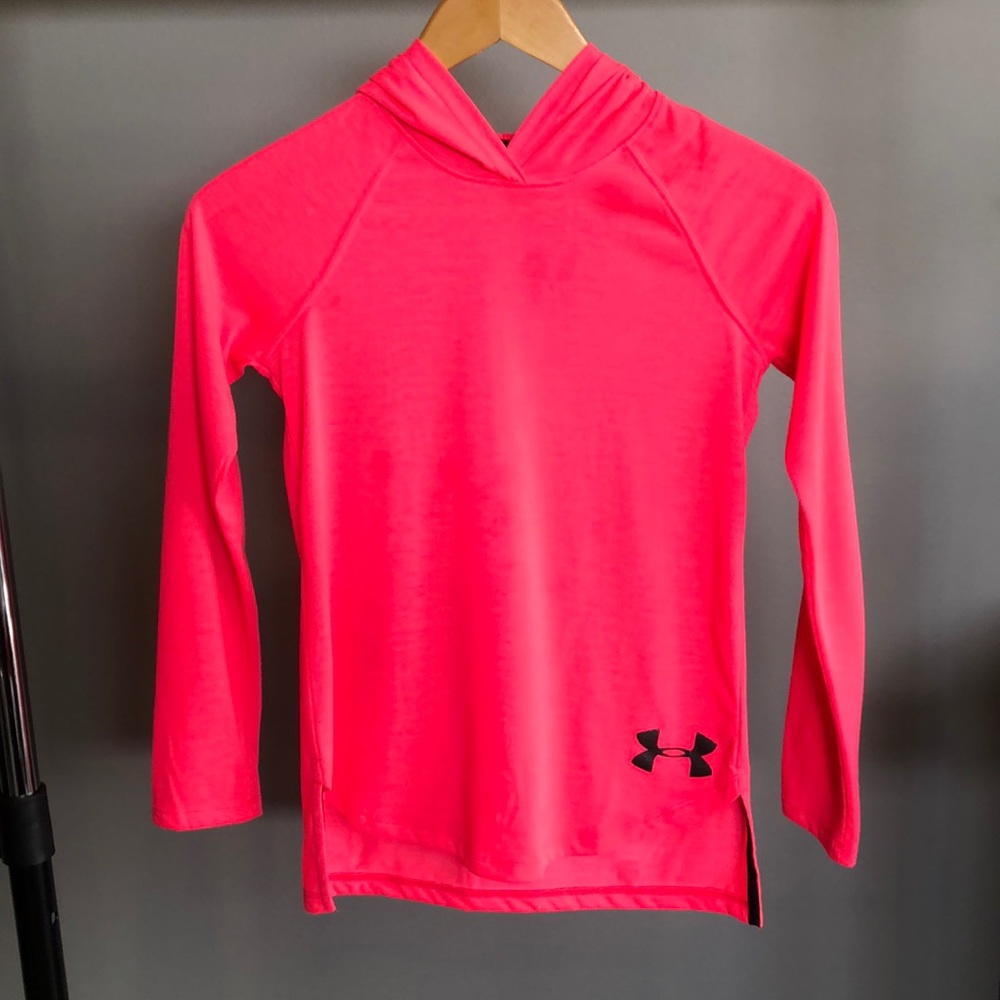 Under Armour Lightweight Hooded Shirt